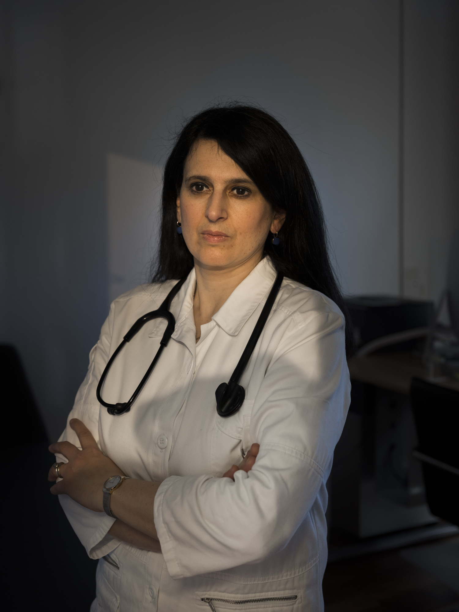 Paula Markert – Ärzt*innen-Mangel / DIE ZEIT HAMBURG / 2022 a_rztinnen_mangel_02.jpg